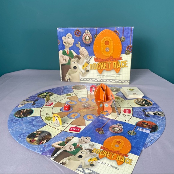 Vintage Board Game Wallace & Gromit Rocket Race BBC Marks & Spencer 1996 - Picture 2 of 14